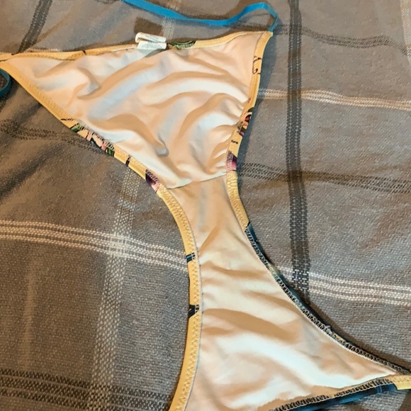SOLD Ed Hardy Bikini Bottoms - Picture 8 of 9